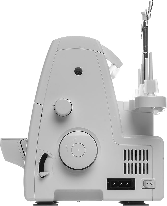 Máquina de Costura Singer, M1605